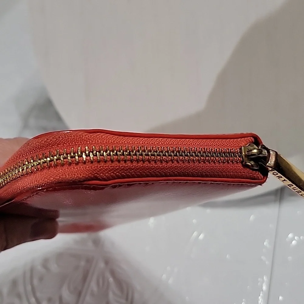 Tory Burch Poppy Red Robinson Continental Patent Leather Wallet